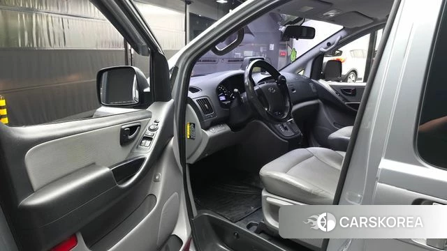 Hyundai The New Grand Starex id 4672420 из Кореи 30