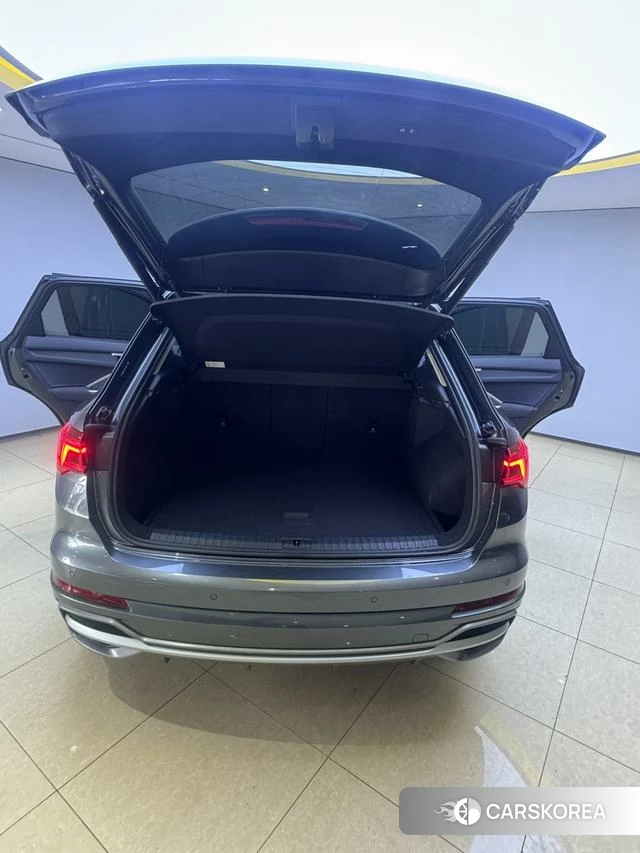 Audi Q3 id 4301465 из Китая 26