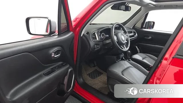 Jeep Renegade id 3740185 из Кореи 20