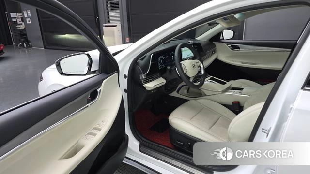 Hyundai The New Grandeur IG Hybrid id 4745099 из Кореи 32