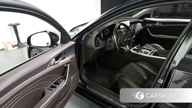 Kia Stinger Meister id 3037656 из Кореи 20