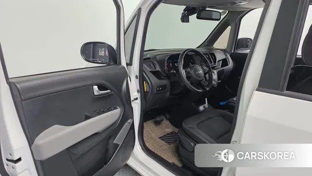 Kia The New Kia Ray id 3462596 из Кореи 20