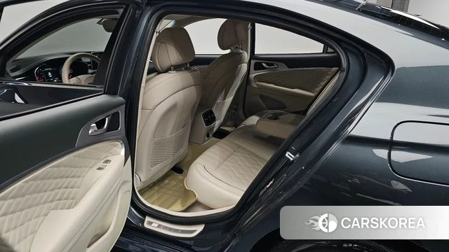 Genesis G70 id 4447569 из Кореи 34