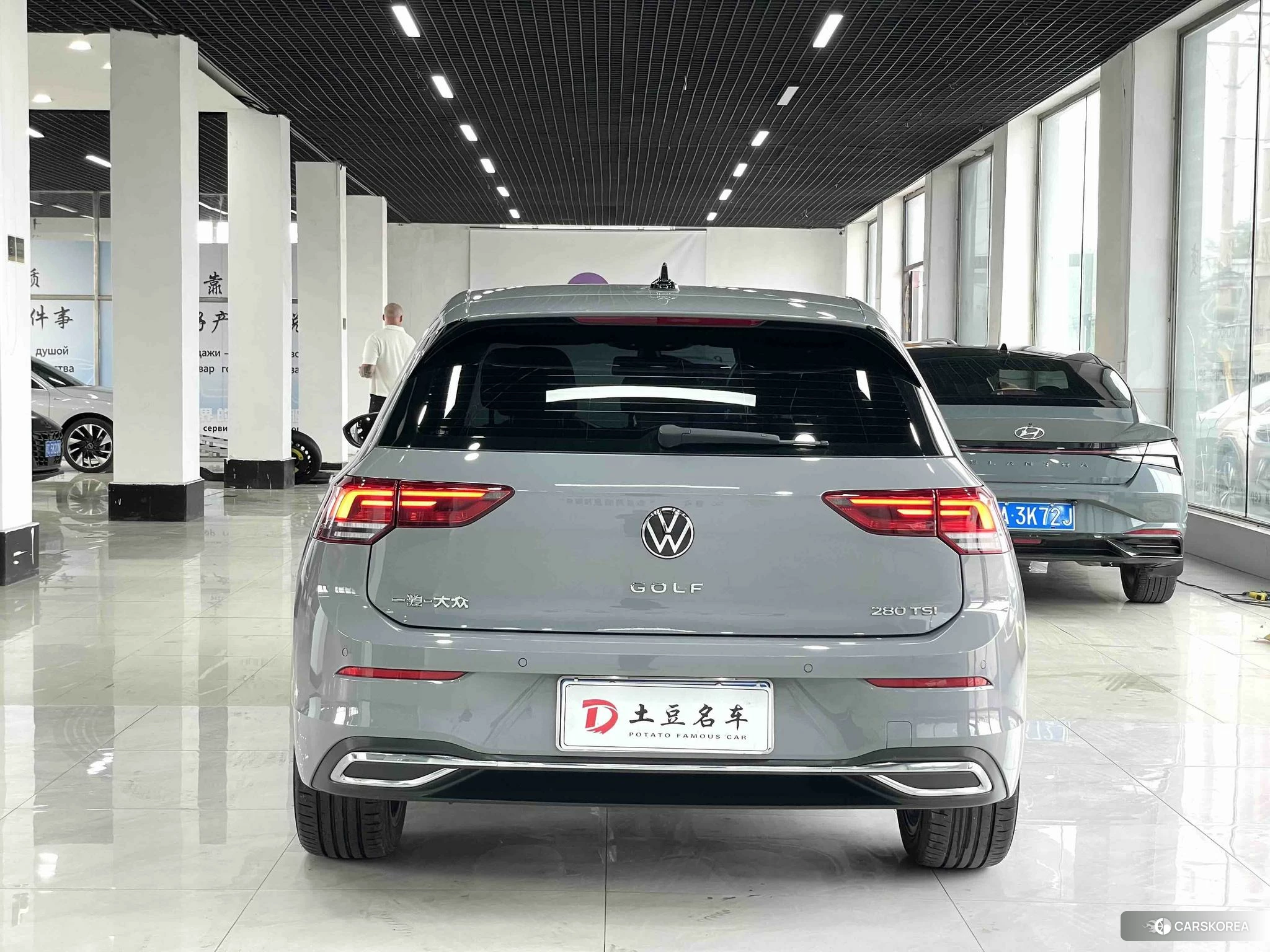 Volkswagen Golf id 4487189 из Китая 18