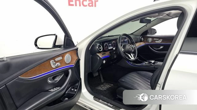 Mercedes-Benz E-Class W213 id 4595255 из Кореи 20