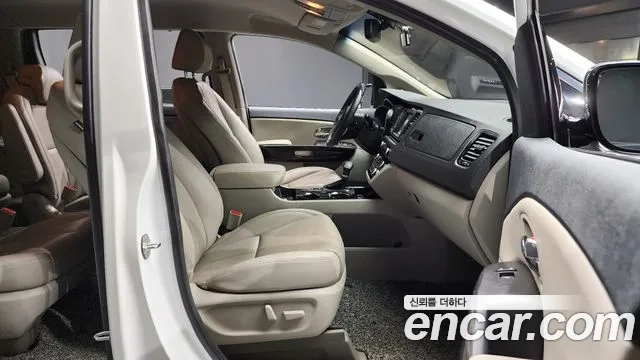 Kia The New Carnival id 2896830 из Кореи 20