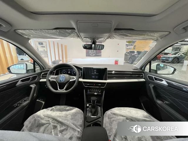 Volkswagen Tiguan L PHEV id 4272341 из Китая 16