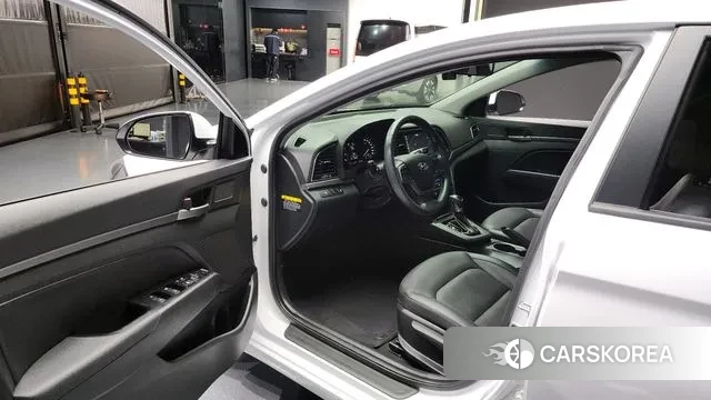 Hyundai Avante AD id 3563238 из Кореи 20