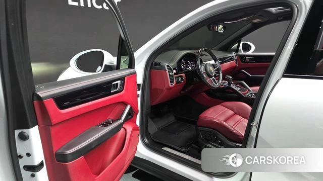 Porsche Cayenne (PO536) id 4580302 из Кореи 20