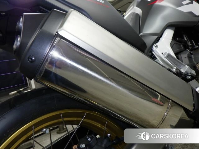 Honda CRF1100L AFRICA TWIN DCT id 3949797 из Японии 34