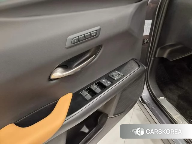 Lexus UX250h id 4488265 из Кореи 15