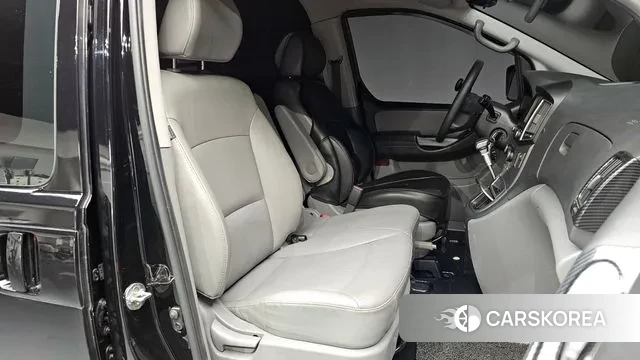 Hyundai The New Grand Starex id 3018734 из Кореи 20