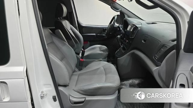 Hyundai The New Grand Starex id 3872875 из Кореи 20