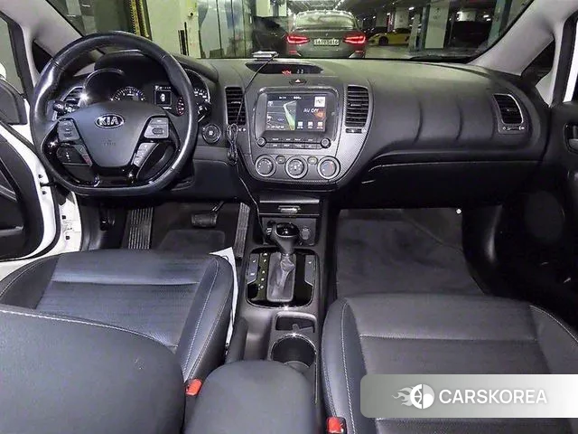 Kia The New K3 id 3029542 из Кореи 19