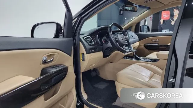 Kia The New Carnival id 3728343 из Кореи 20