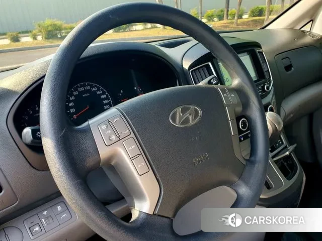 Hyundai The New Grand Starex id 3220741 из Кореи 16