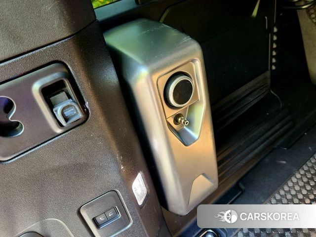 Land Rover Defender (L663) id 4284123 из Кореи 20