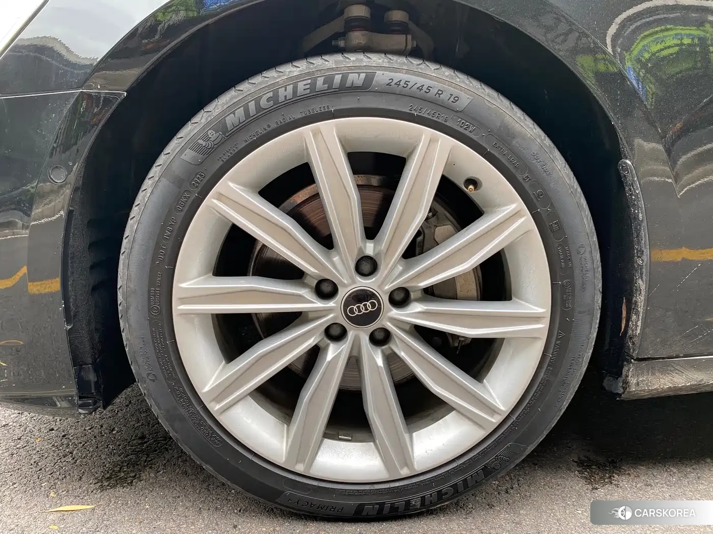 Audi A6L id 4600820 из Китая 24