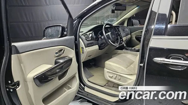 Kia The New Carnival id 2501977 из Кореи 20