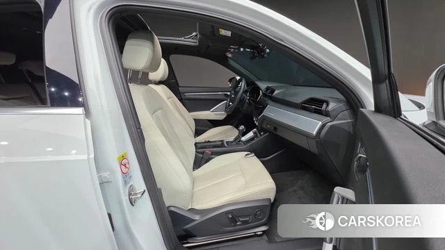 Audi Q3 (F3) id 4682070 из Кореи 36
