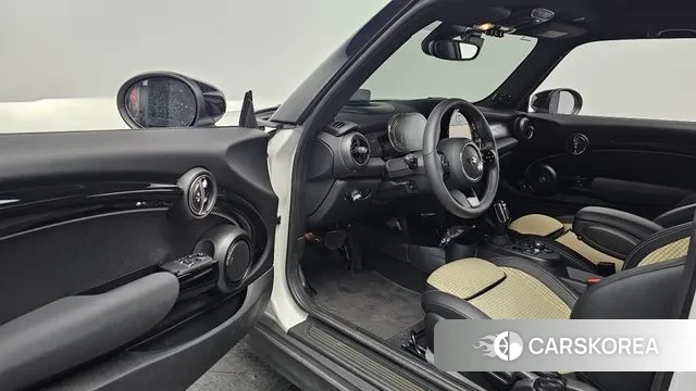 Mini Cooper Electric id 3684936 из Кореи 20