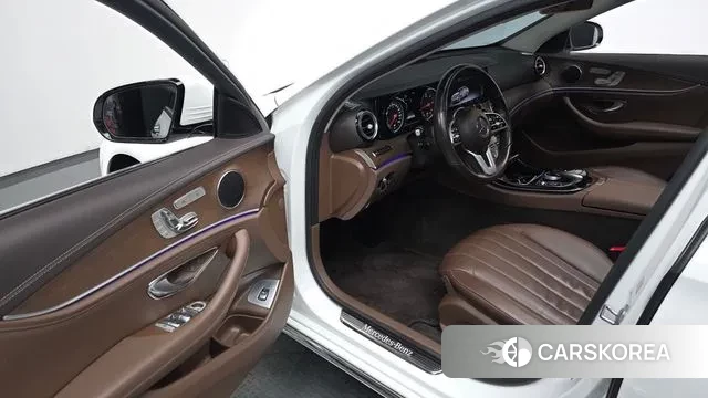 Mercedes-Benz E-Class W213 id 3429122 из Кореи 20