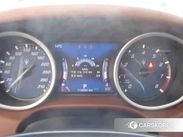 Maserati Ghibli id 3451602 из Кореи 20