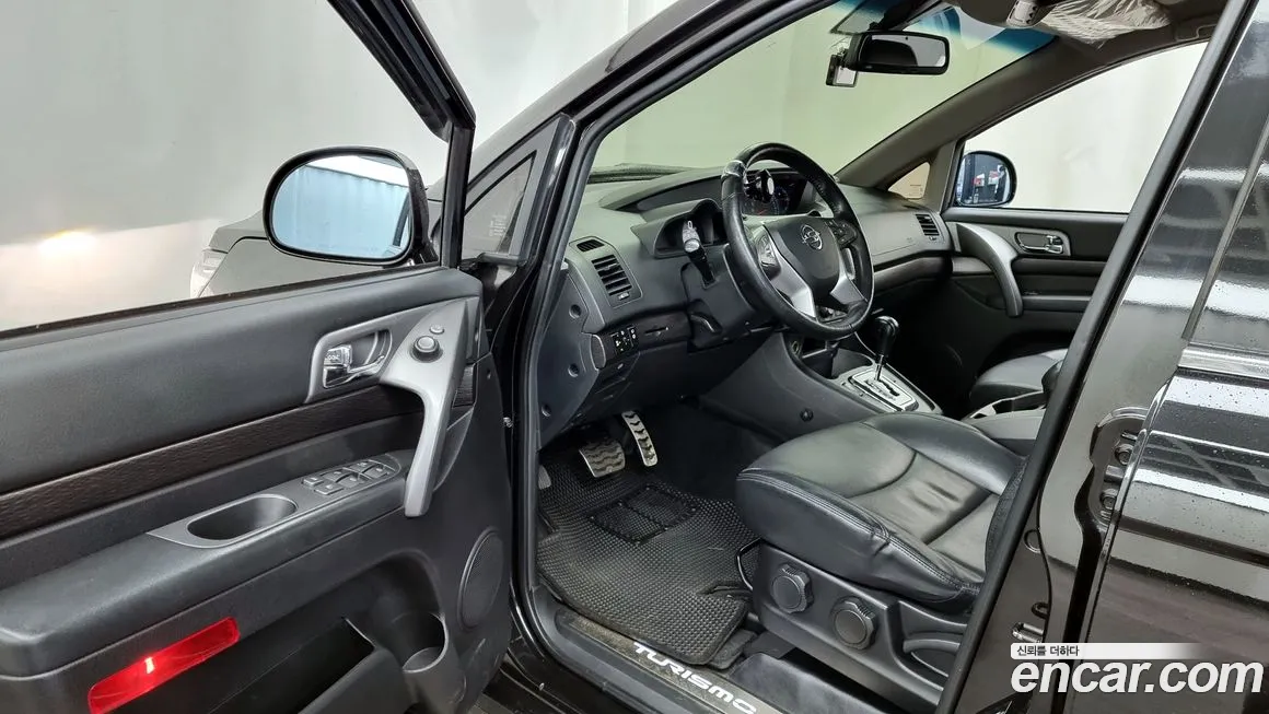 Ssangyong Korando Turismo id 1174360 из Кореи 20