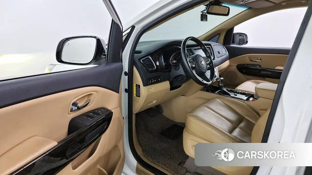 Kia The New Carnival id 4304922 из Кореи 34
