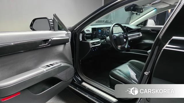 Hyundai Grandeur (GN7) id 3818092 из Кореи 20