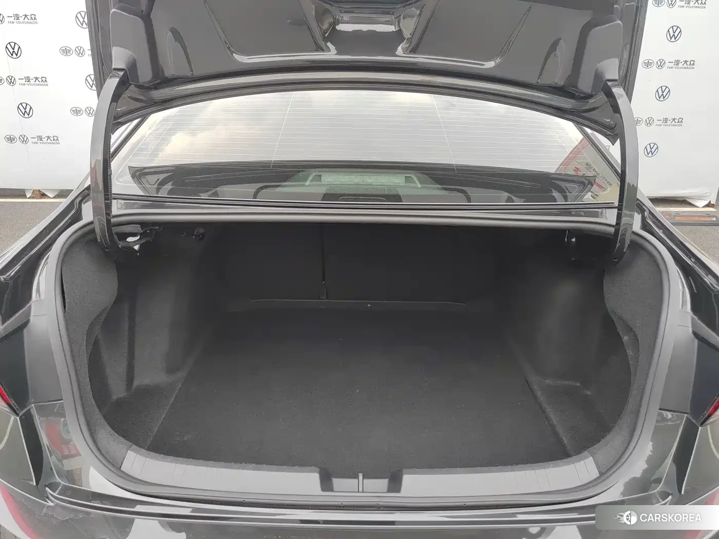 Volkswagen Sagitar id 4617155 из Китая 10
