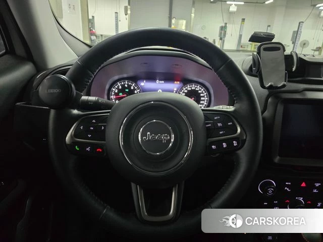 Jeep Renegade id 4323931 из Кореи 15