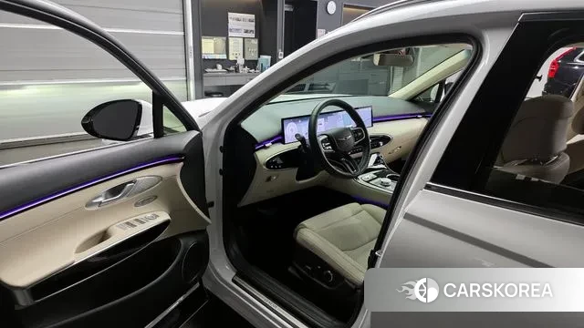 Genesis GV70 id 3590359 из Кореи 20