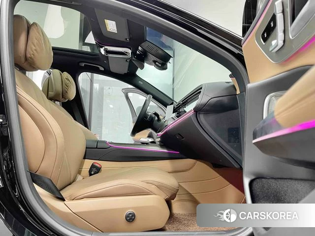 Mercedes-Benz E-class id 4290108 из Китая 14