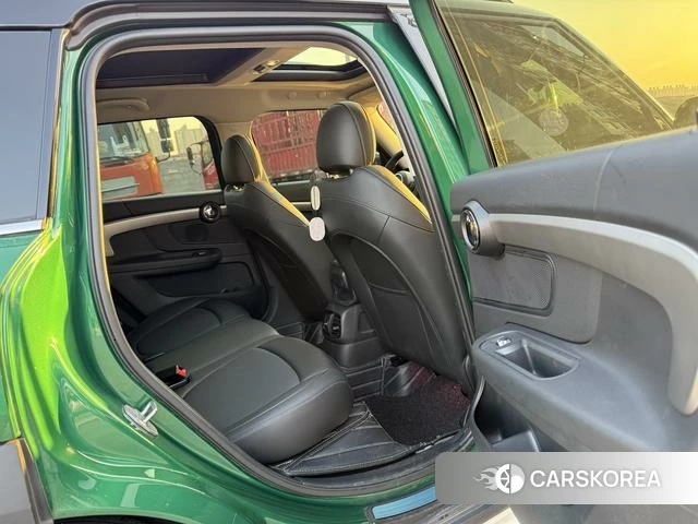 MINI COUNTRYMAN id 4211580 из Китая 26