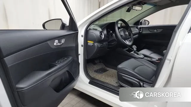 Kia Come New K3 id 3582762 из Кореи 20