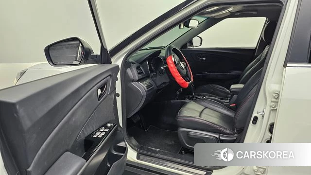 Ssangyong Tivoli Air id 4694070 из Кореи 30