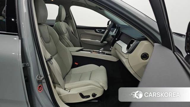Volvo XC60 second Generation id 4578415 из Кореи 37