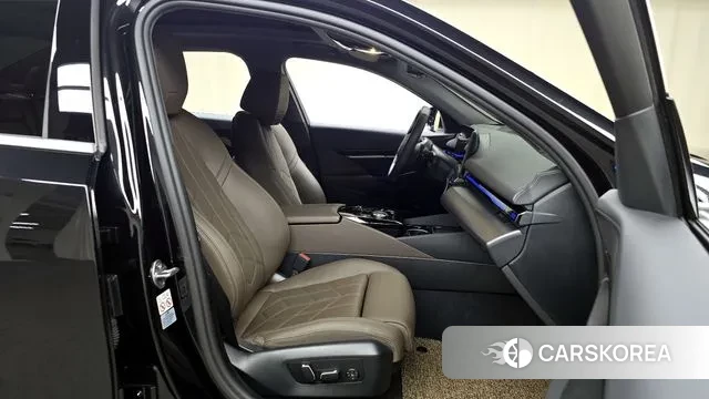 BMW 5 Series (G60) id 3457357 из Кореи 20