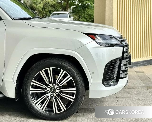 Lexus LX id 4298506 из Китая 10