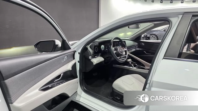Hyundai Avante (CN7) id 4922849 из Кореи 31