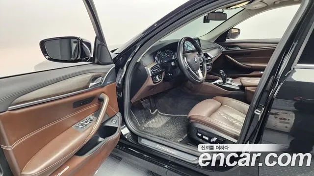 BMW 5 Series (G30) id 2908164 из Кореи 20