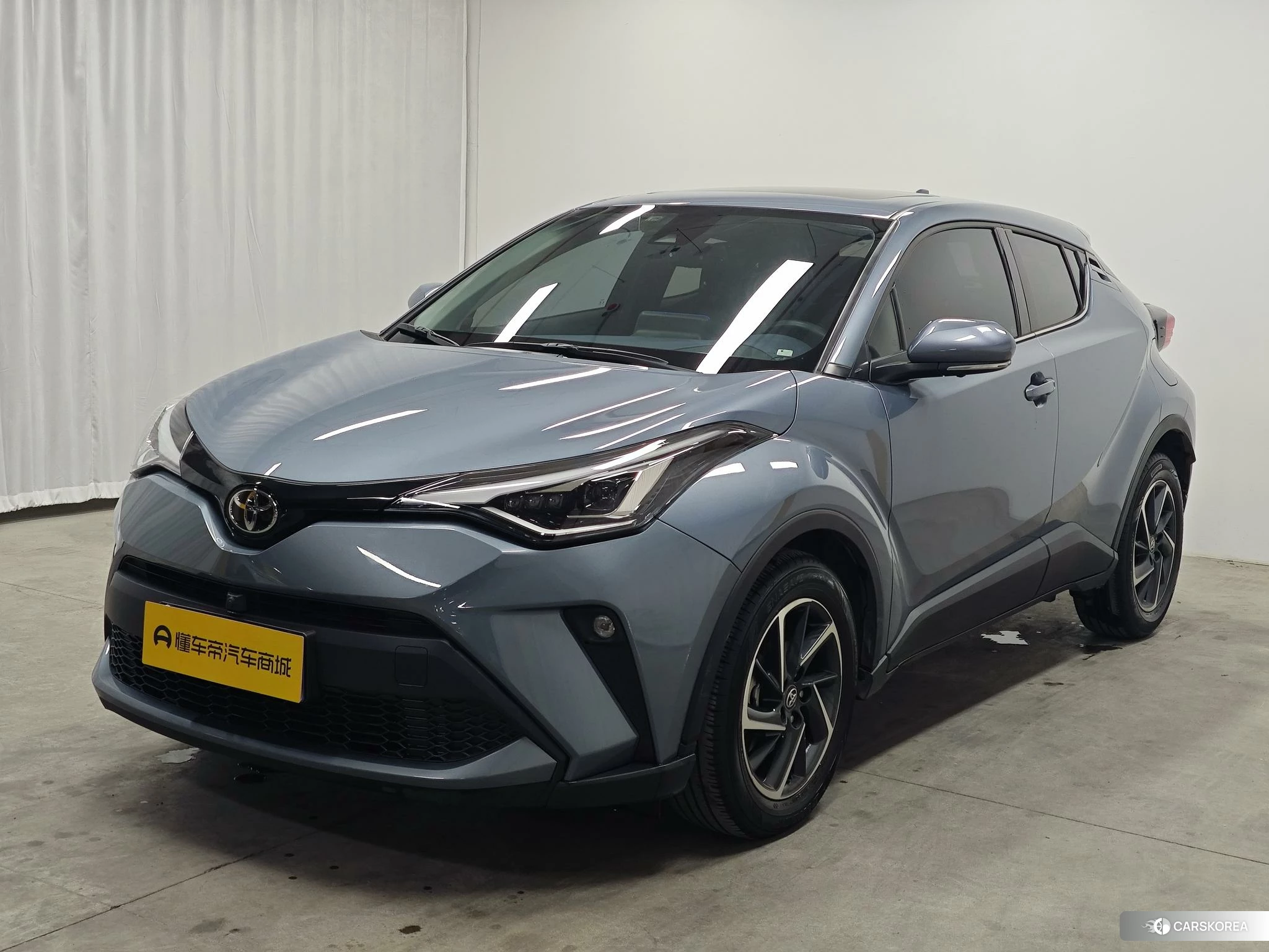 Toyota C-HR id 4473646 из Китая 20