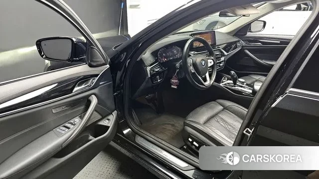 BMW 5 Series (G30) id 3727339 из Кореи 20