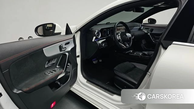 Mercedes-Benz CLA-Class C118 id 4624016 из Кореи 33