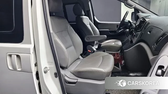 Hyundai The New Grand Starex id 3646538 из Кореи 20