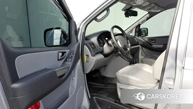 Hyundai The New Grand Starex id 3248409 из Кореи 20