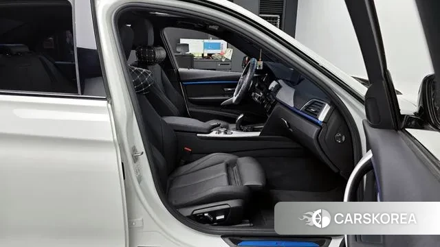 BMW 3 Series (F30) id 3319729 из Кореи 20