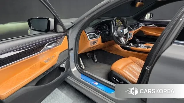 BMW 7 Series (G11) id 3615465 из Кореи 20