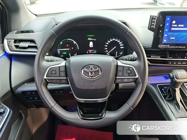 Toyota Saina id 4277037 из Китая 13